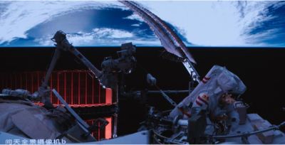神舟十九号航天员乘组圆满完成第一次出舱活动 宋令东成为我国首名太空出舱&ldquo;90后&rdquo;航天员