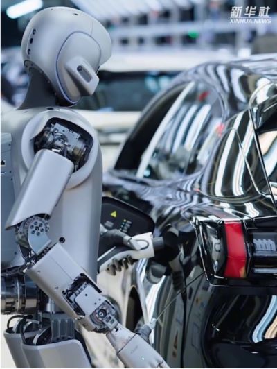 两会精神&ldquo;智&rdquo;启新程｜人工智能让机器人跑出&ldquo;加速度&rdquo;